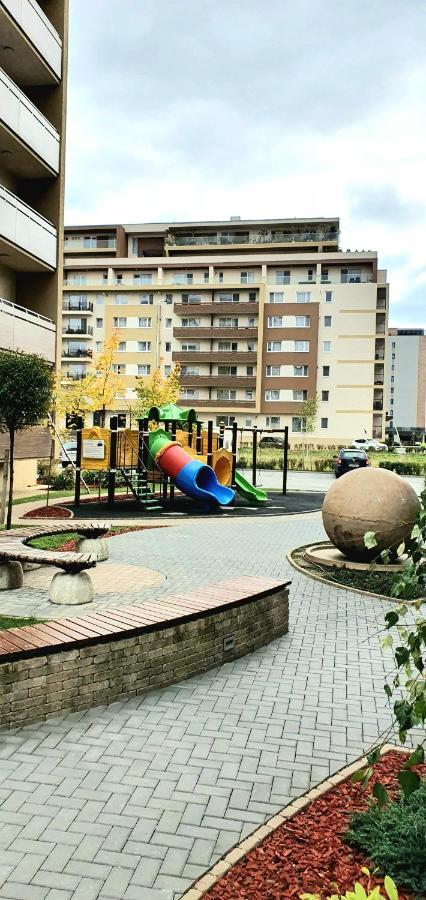 Apartment Alonisos Lux Braşov Exteriör bild