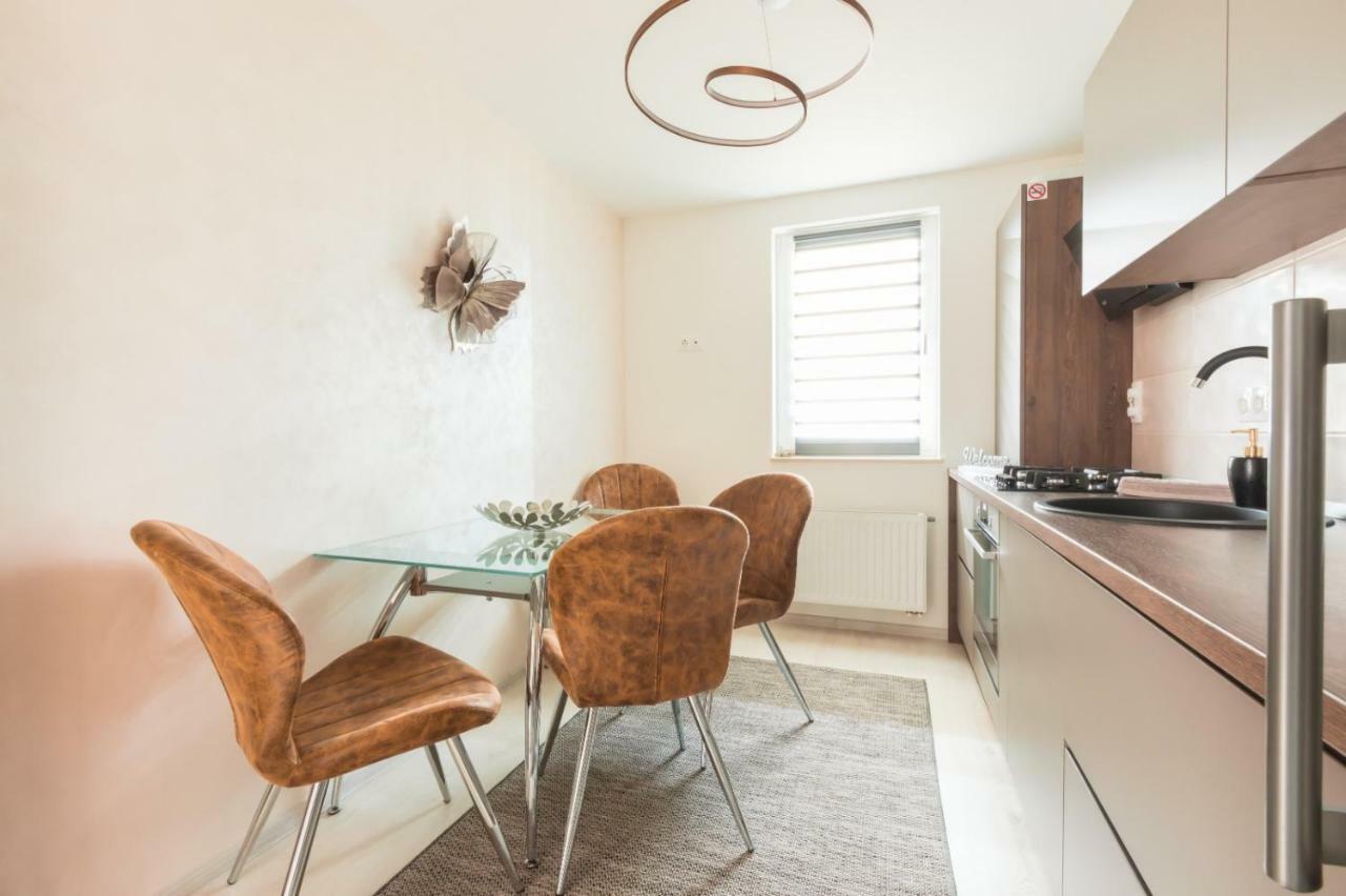 Apartment Alonisos Lux Braşov Exteriör bild